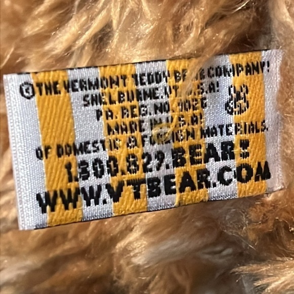 Vermont Teddy Bear Company, 15” Classic Bow Tie Bear, brown fur, fully jointed - Picture 6 of 7